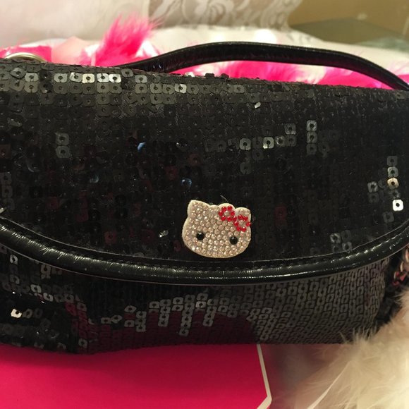 ADORABLE custom hello kitty vintage shorts purse and flats set!!! - Picture 12 of 17